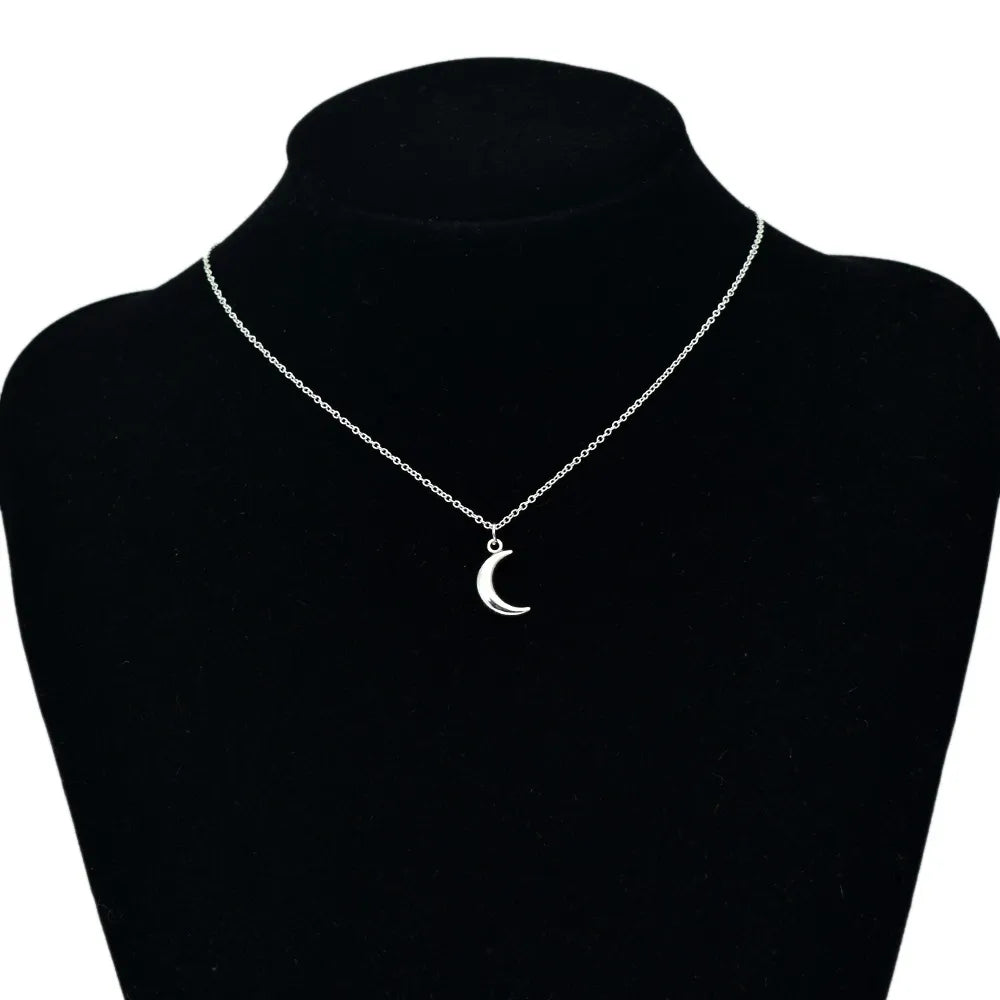 Cute Simple Moon Pendant Necklaces For Women