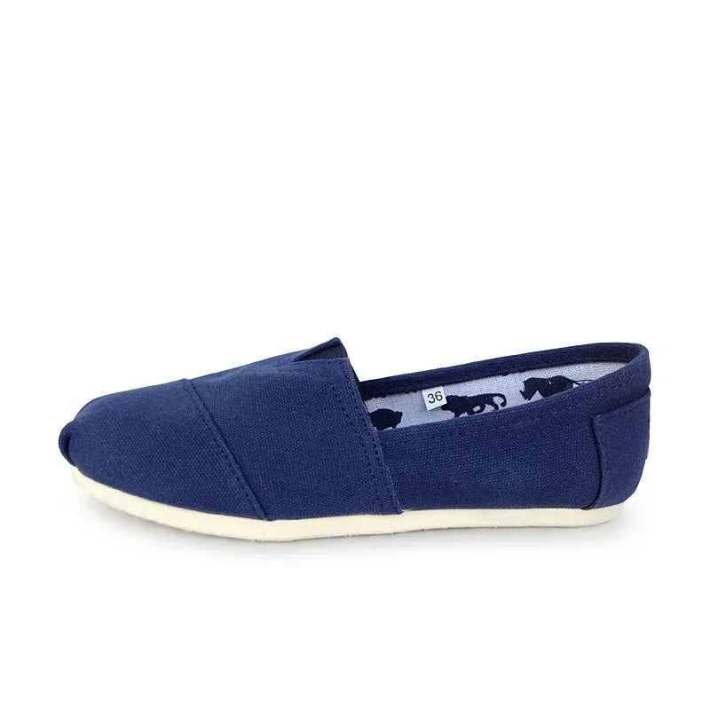 Men and Women Shoes Large Size 35-45 Breathabl Leather