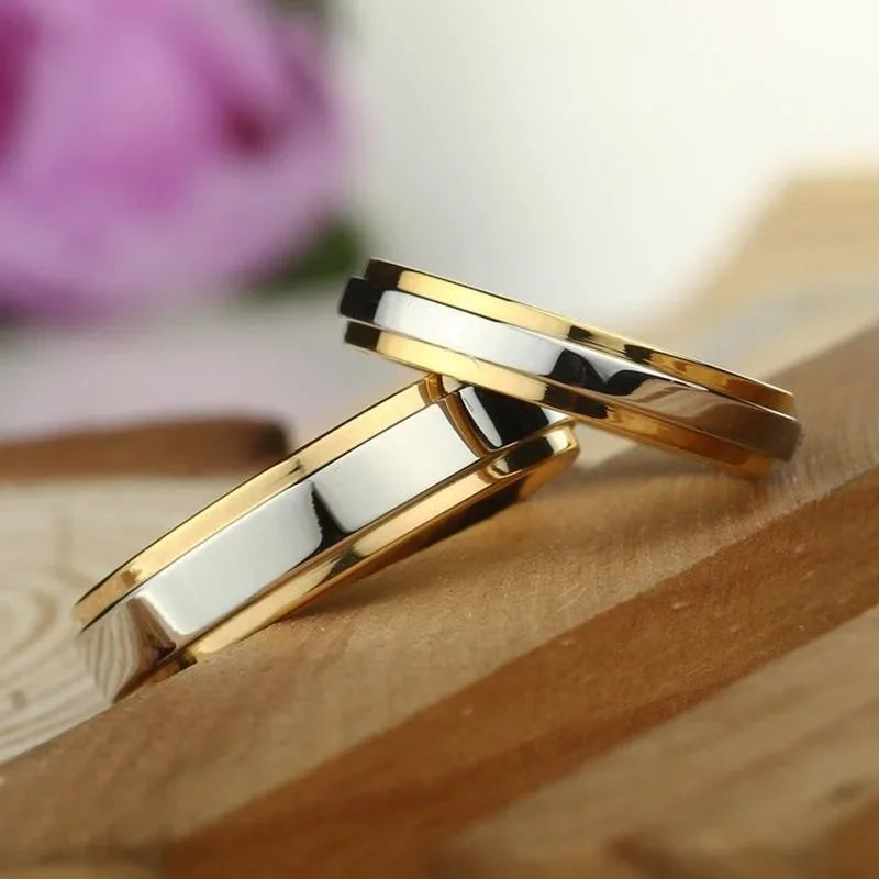 Fashion Simple Stainless Steel Couple Ring Men and Women's