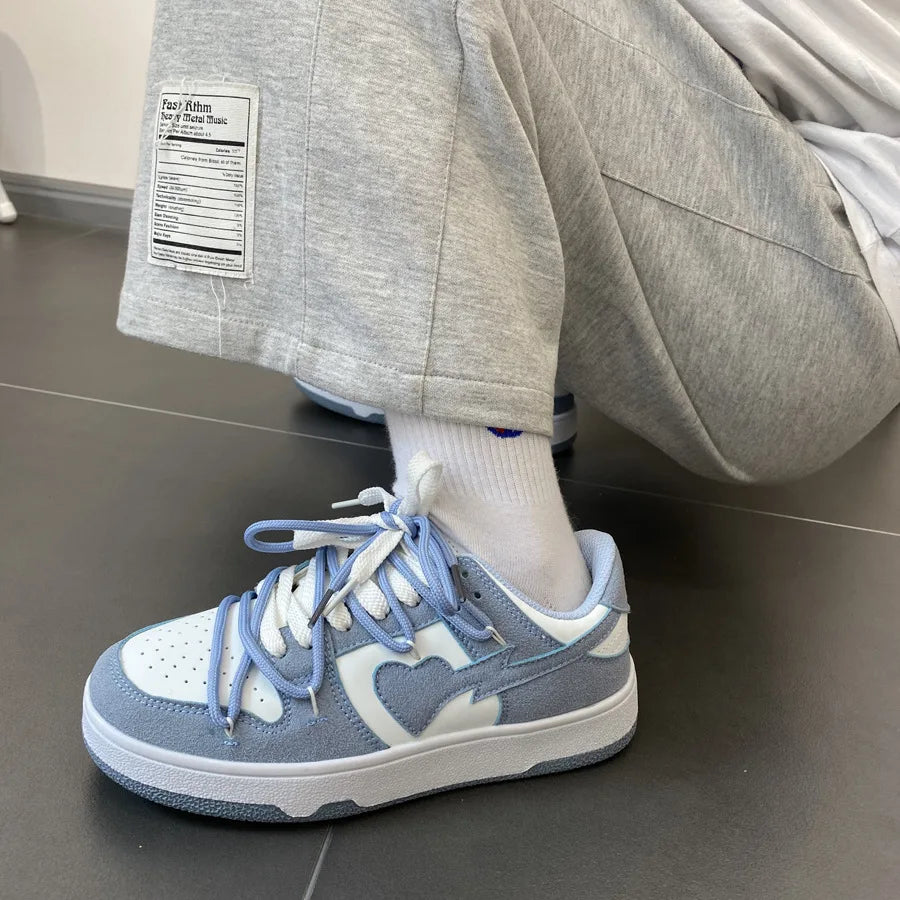 Summer Sneakers Girly Heart Fashion Blue Casuals Sneakers New Couple Trend Lace-up White Shoes Sneakers Women Shoes