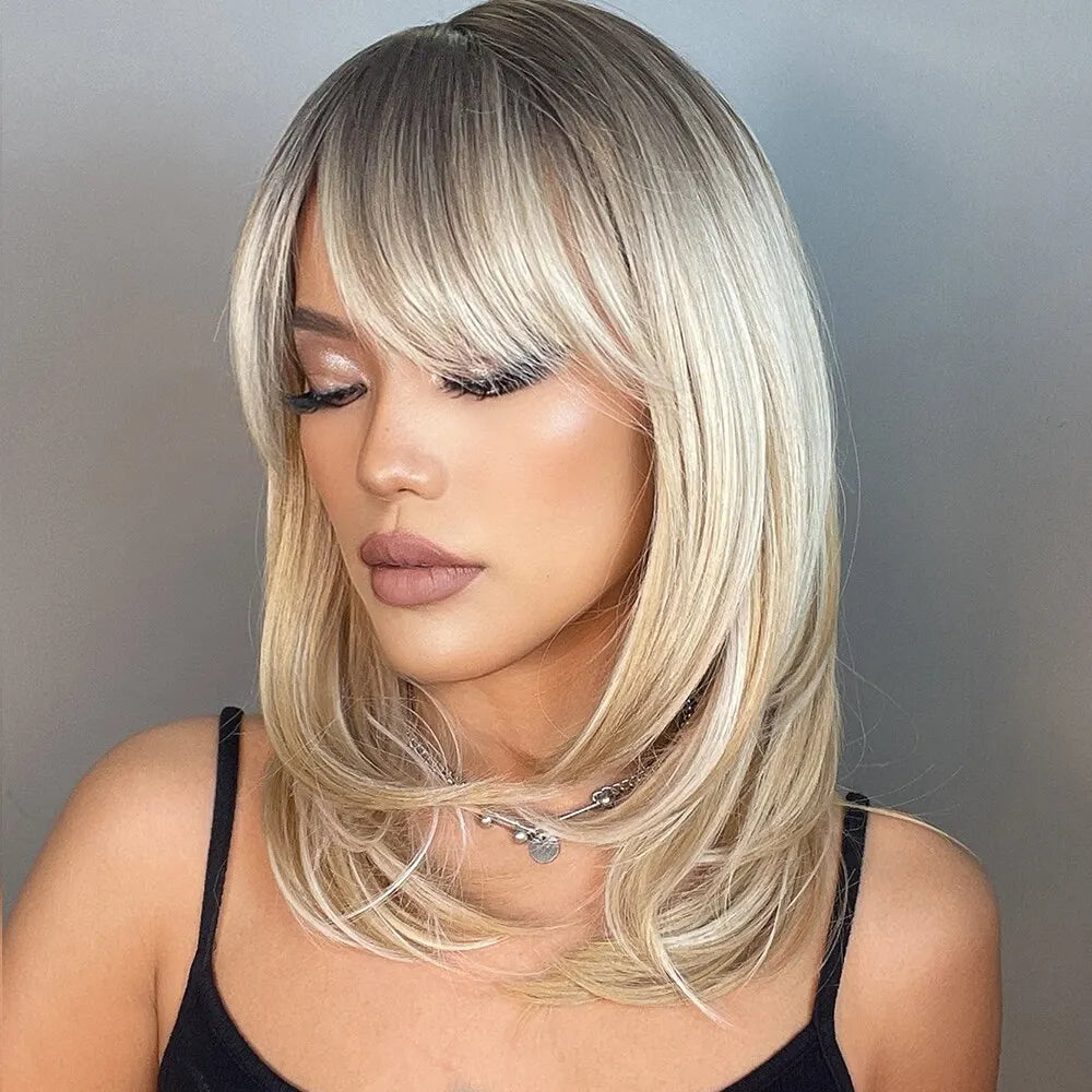 Short Straig e Heat Resistant Wig