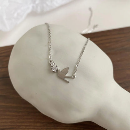 Korean Silver Color Cute White Dove Necklace for Women Fashion Simple Temperament Zircon Clavicle Chain Necklace Jewlery