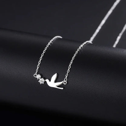 Korean Silver Color Cute White Dove Necklace for Women Fashion Simple Temperament Zircon Clavicle Chain Necklace Jewlery