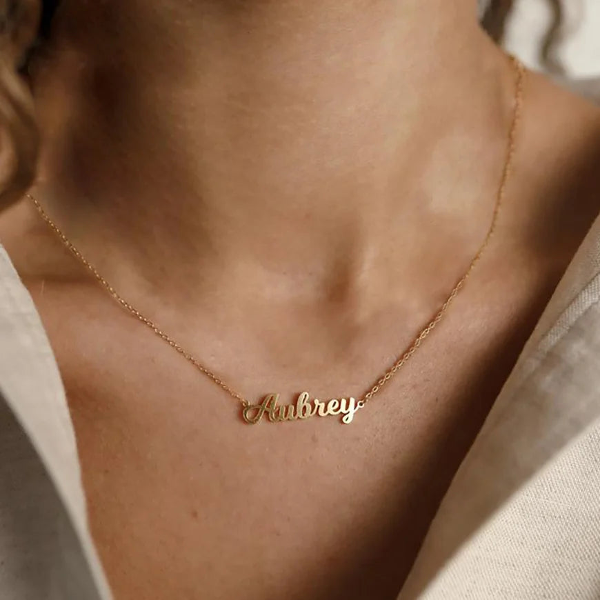Customized Name Necklace for Women Golte Pendant