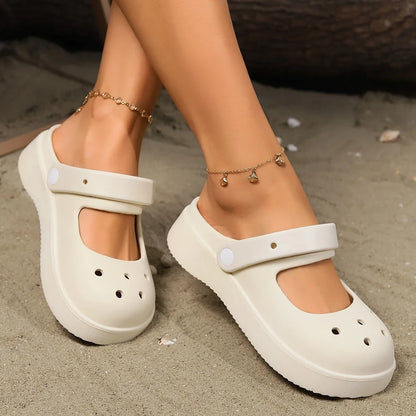 New Summer Women Slippers Fashion Thick Bottom Hole Shoes